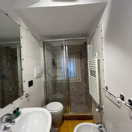 Ln Homes - Ca' Tiepolo Appartement Venetië